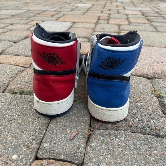 Nike air Jordans women's size 9.5 - Picture 4 of 5